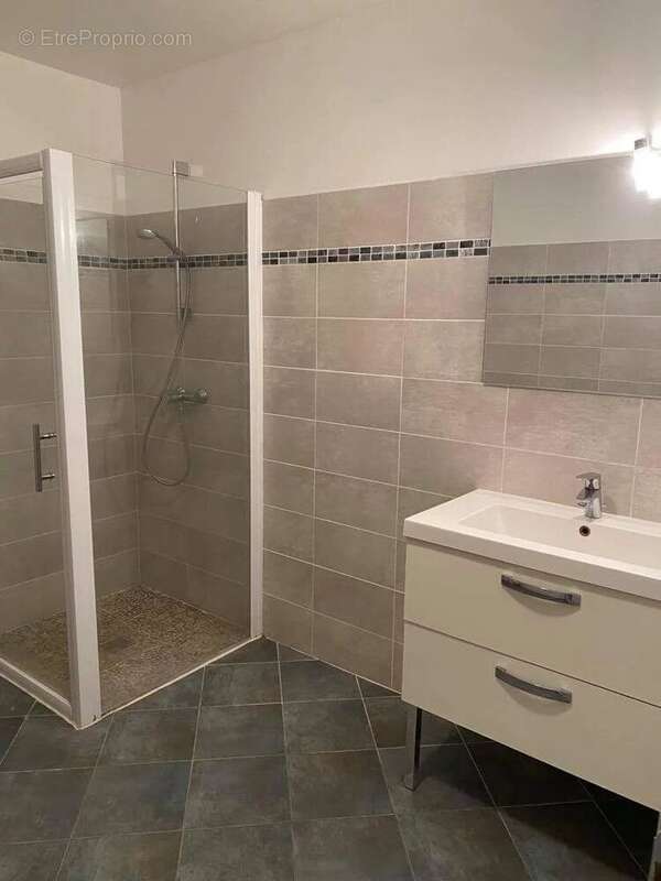 Appartement à ROCBARON