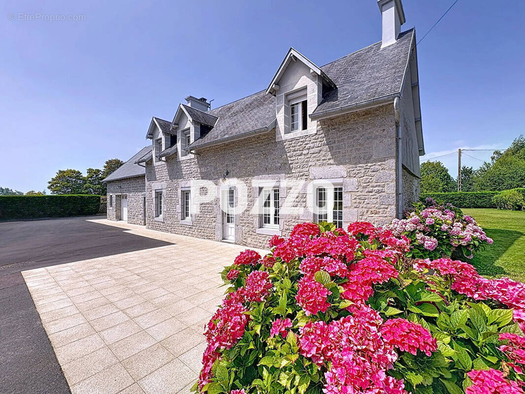 Maison à LINGREVILLE