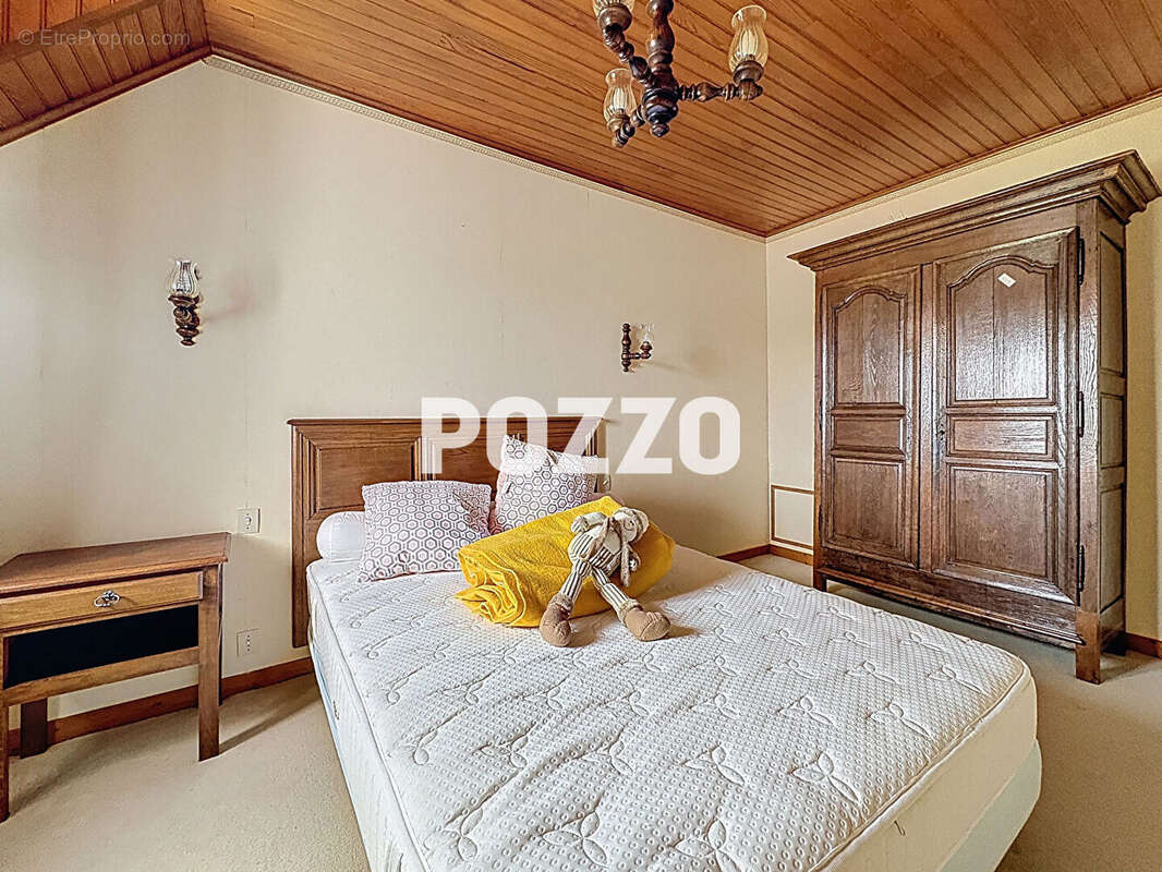 Maison à LINGREVILLE