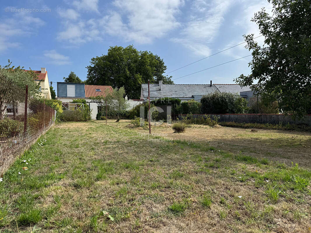 Maison à SAINT-SEBASTIEN-SUR-LOIRE