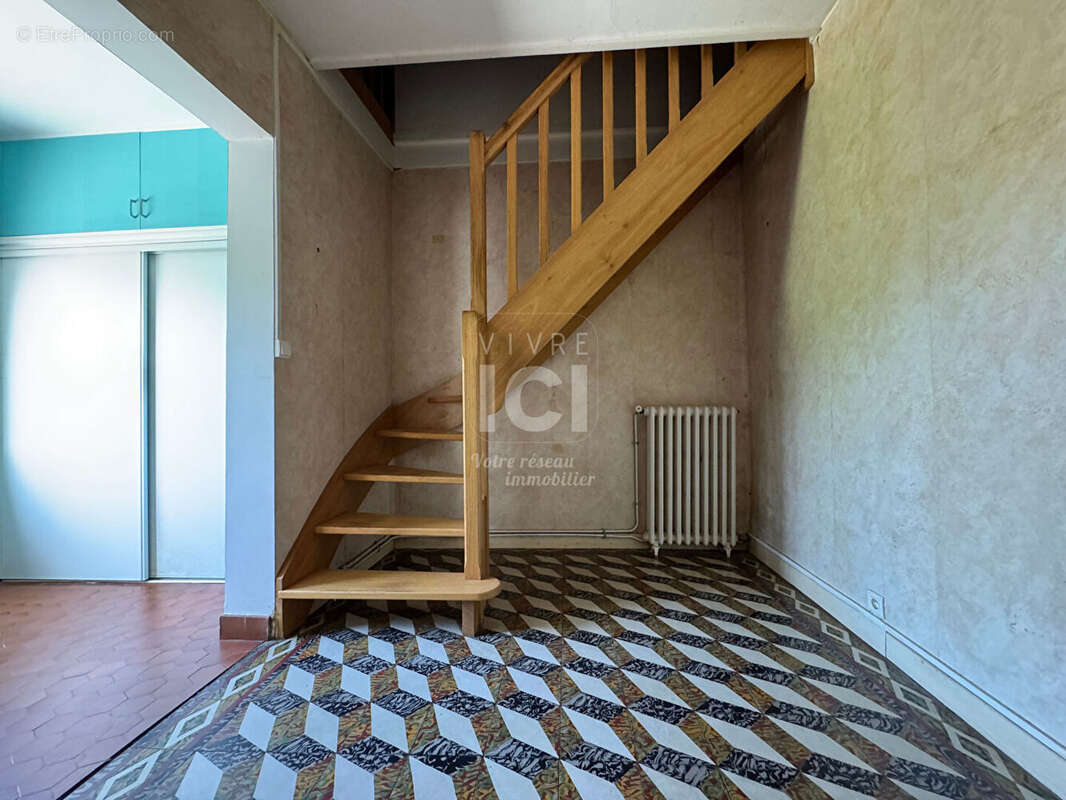 Maison à SAINT-SEBASTIEN-SUR-LOIRE