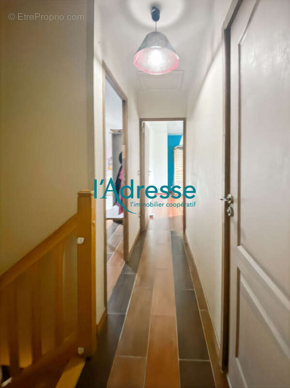 Maison à MONTALET-LE-BOIS