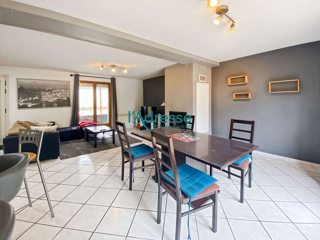 Maison à MONTALET-LE-BOIS