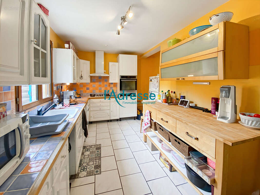 Maison à MONTALET-LE-BOIS