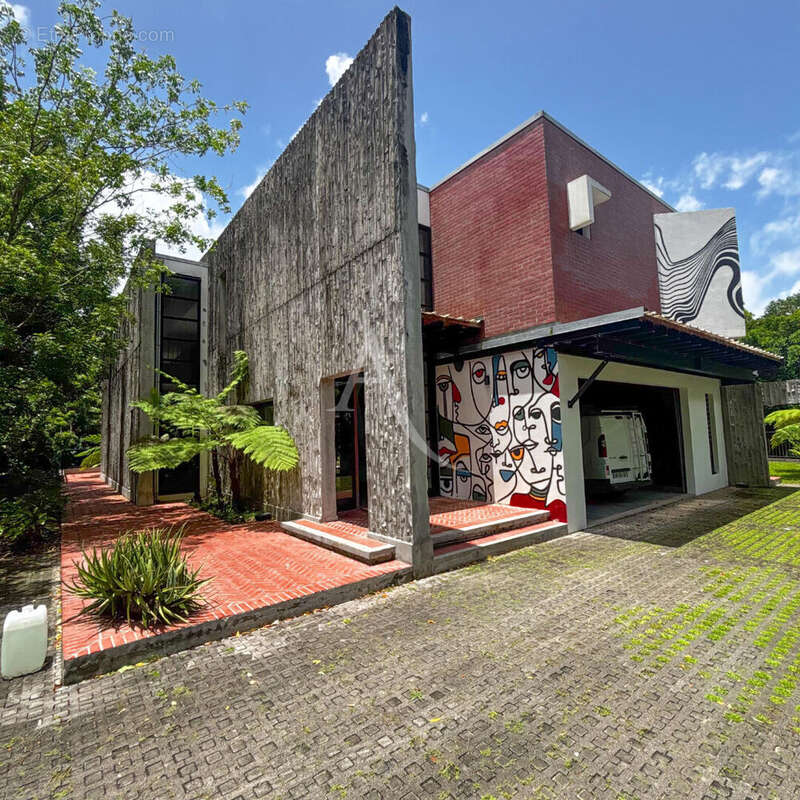 Maison à FORT-DE-FRANCE