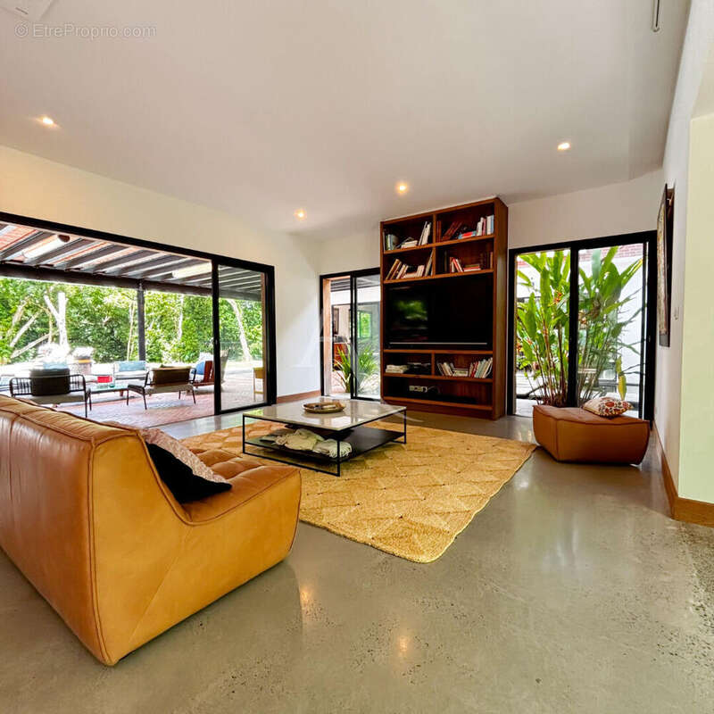 Maison à FORT-DE-FRANCE