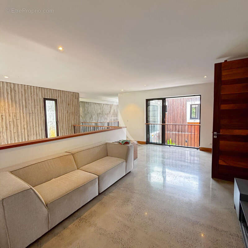 Maison à FORT-DE-FRANCE