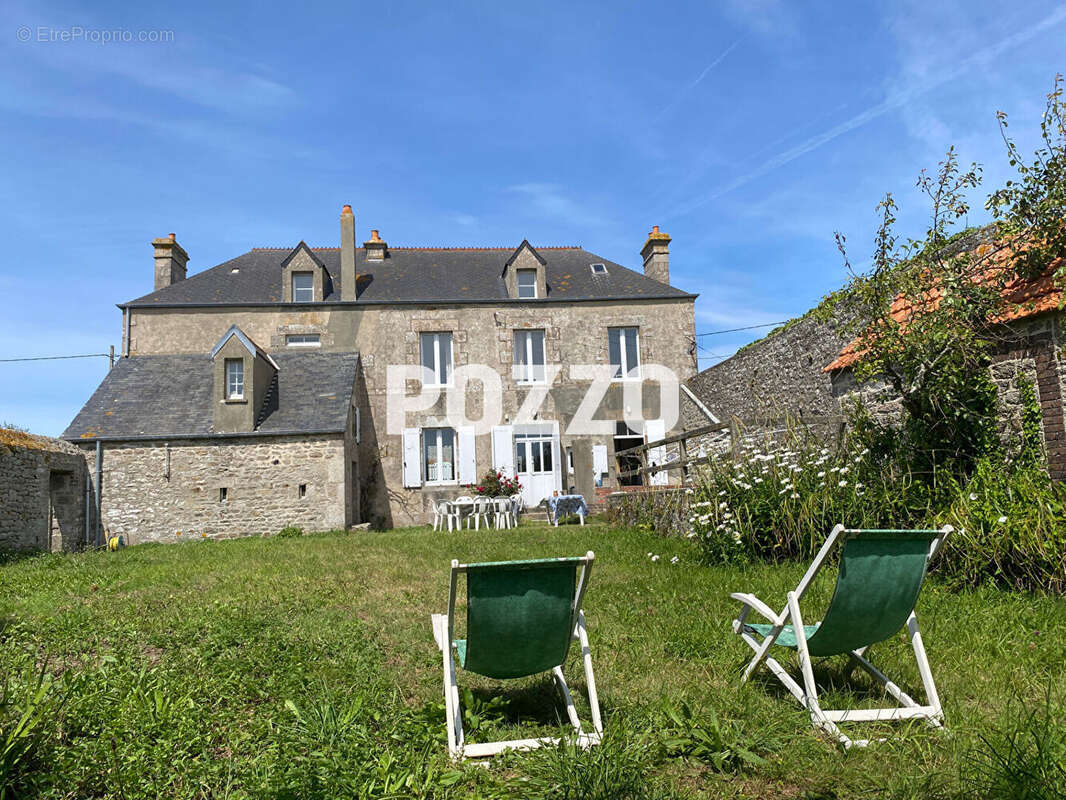 Maison à GATTEVILLE-LE-PHARE