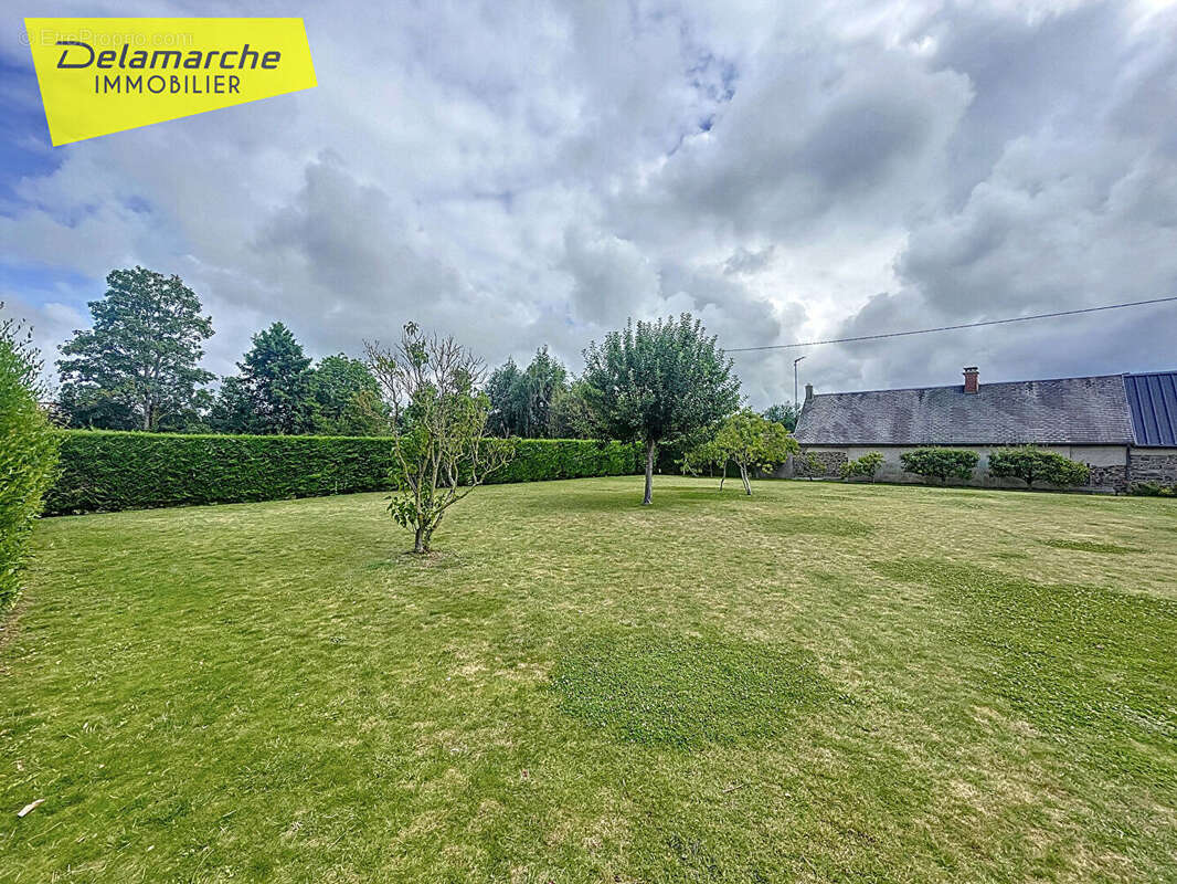 Maison à LINGREVILLE