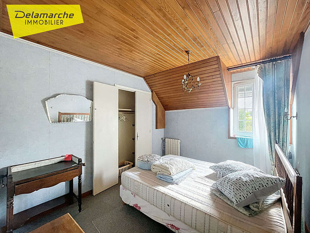 Maison à LINGREVILLE