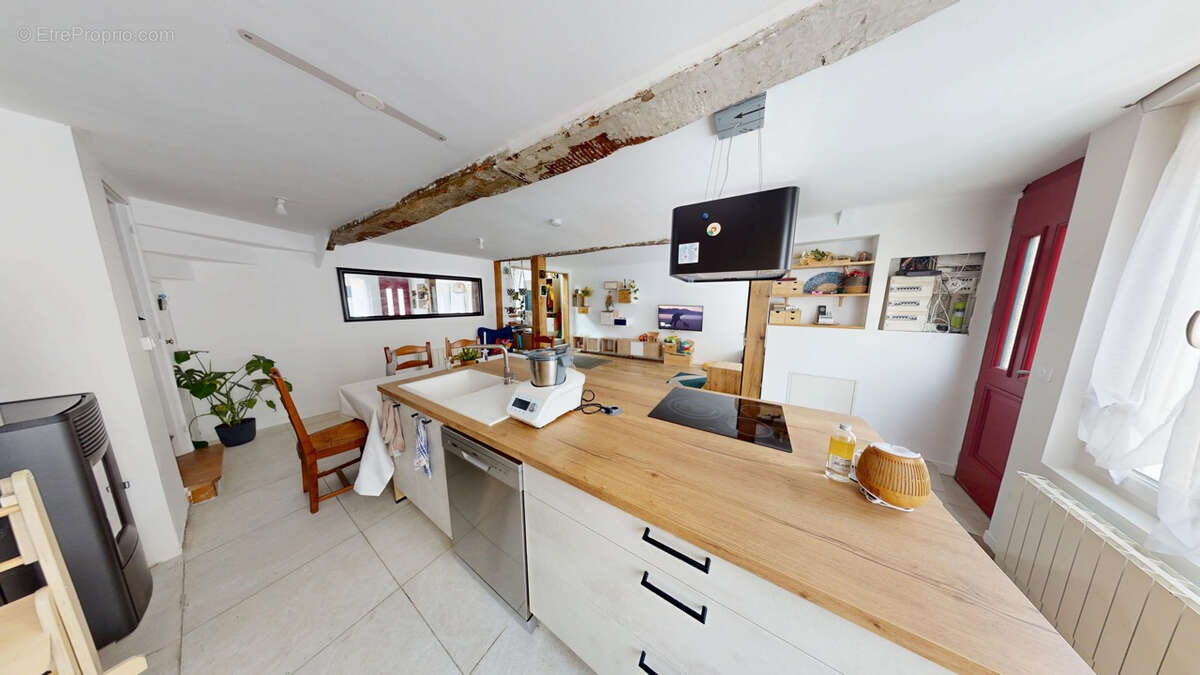 Maison à MONTIVILLIERS