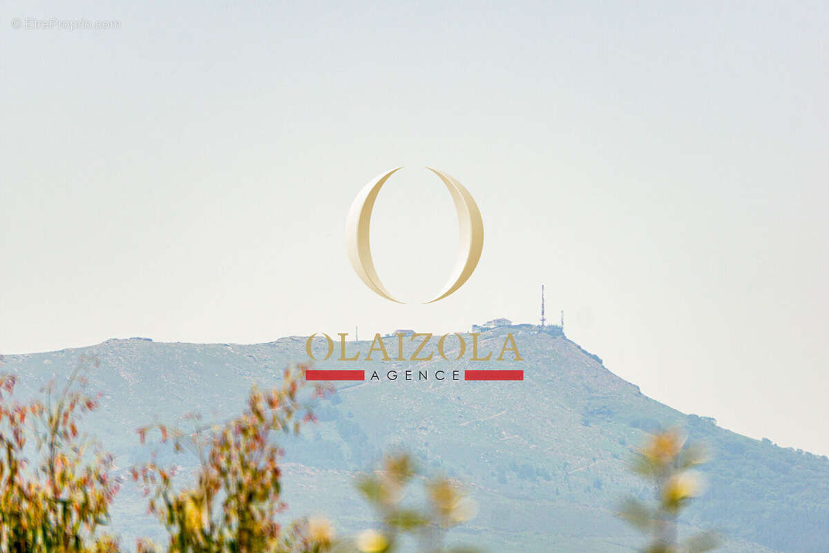 Maison à SAINT-PEE-SUR-NIVELLE