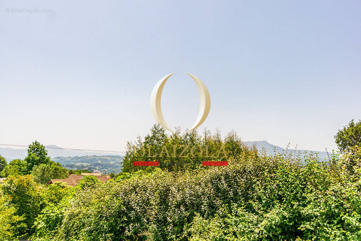 Maison à SAINT-PEE-SUR-NIVELLE