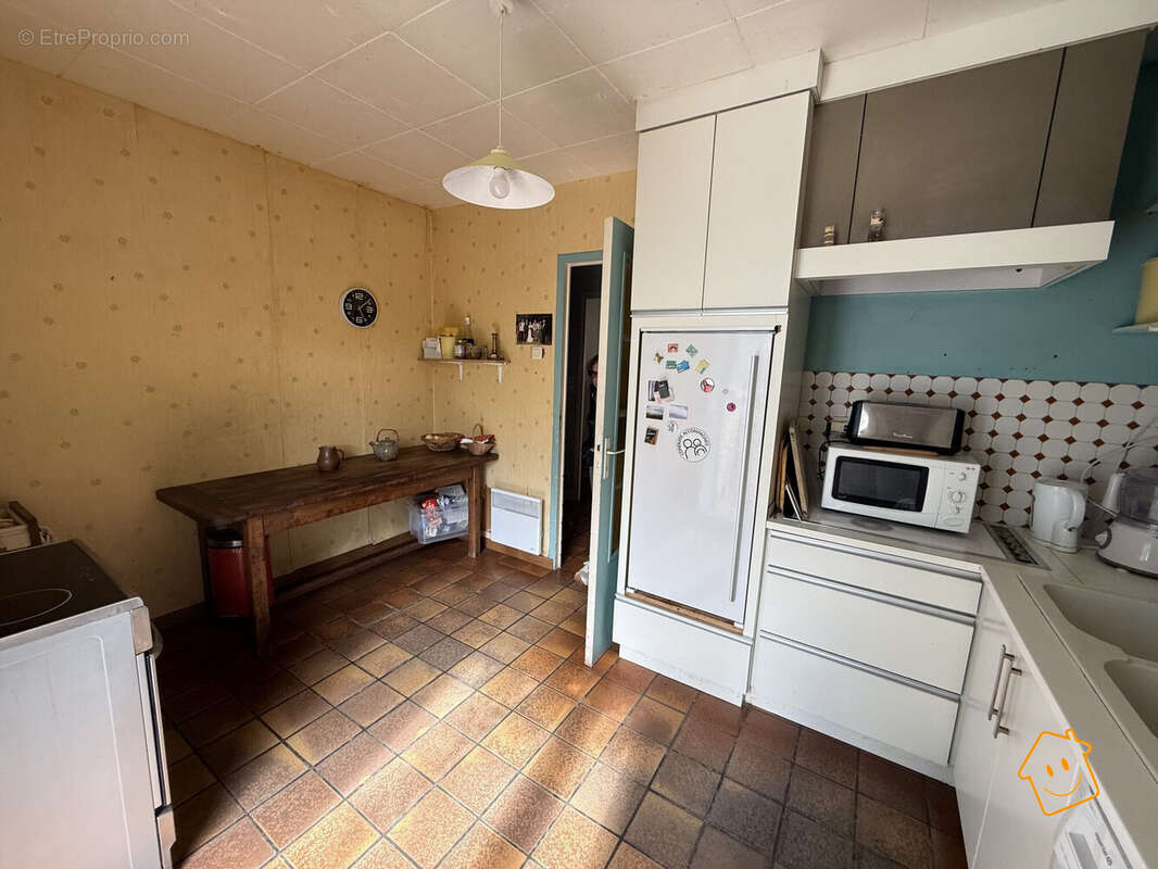 Maison à SAINT-DOULCHARD