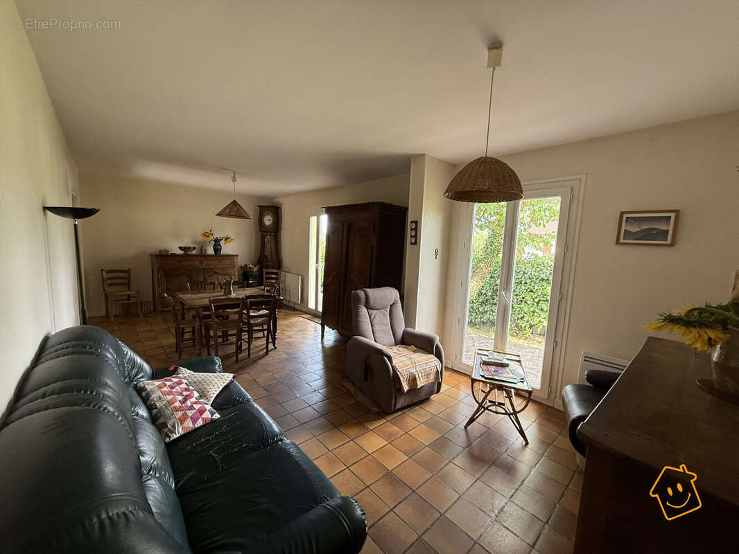 Maison à SAINT-DOULCHARD