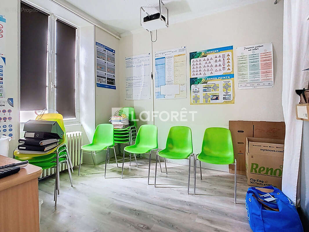 Commerce à CHAUMONT