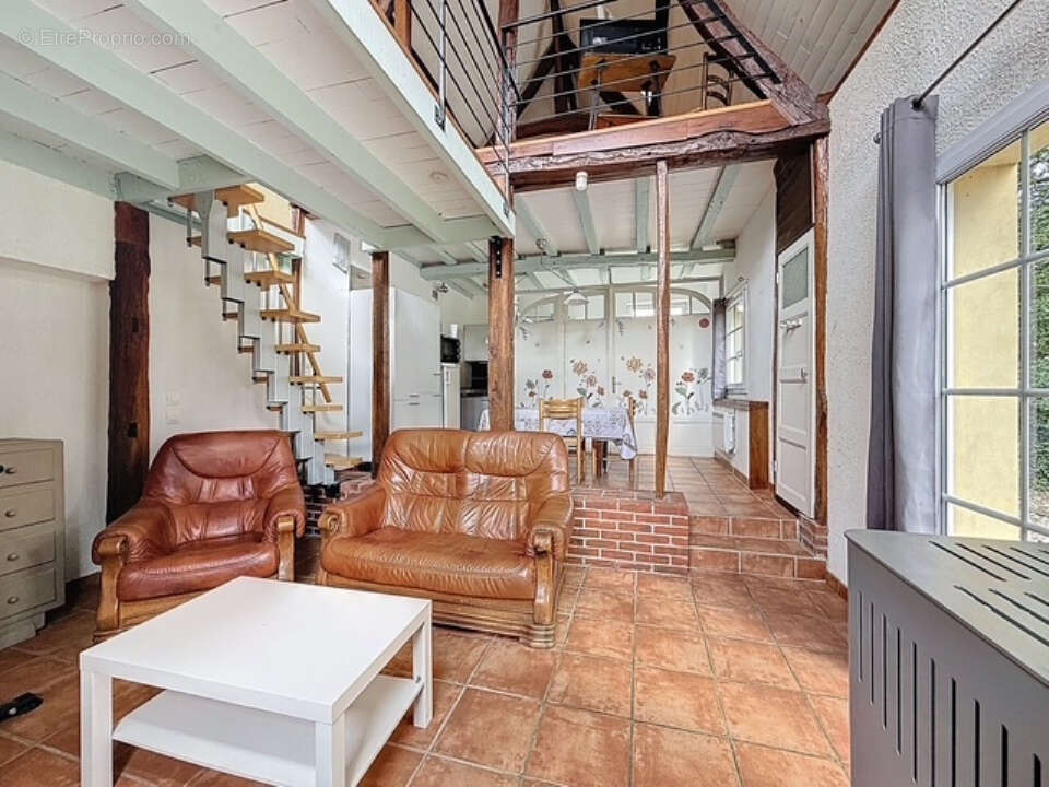 Maison à CHAUMONT-EN-VEXIN