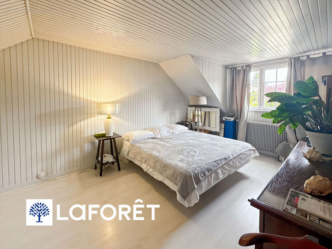 Maison à LONGJUMEAU