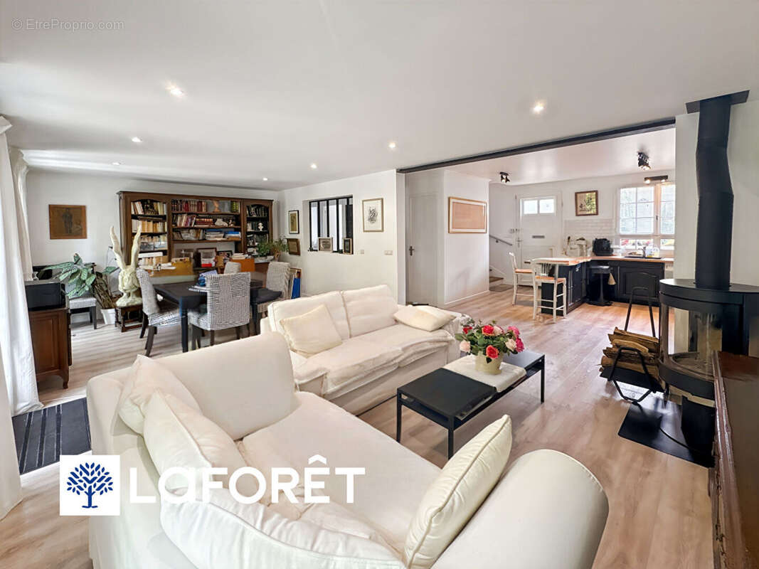 Maison à LONGJUMEAU