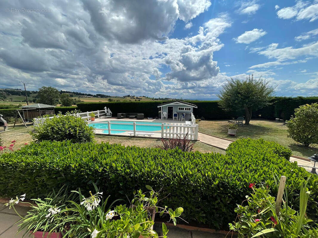 Maison à SAINT-HEAND