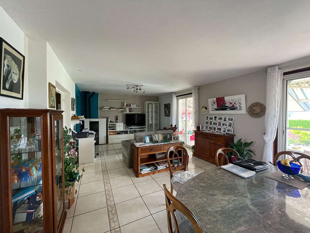 Maison à SAINT-HEAND