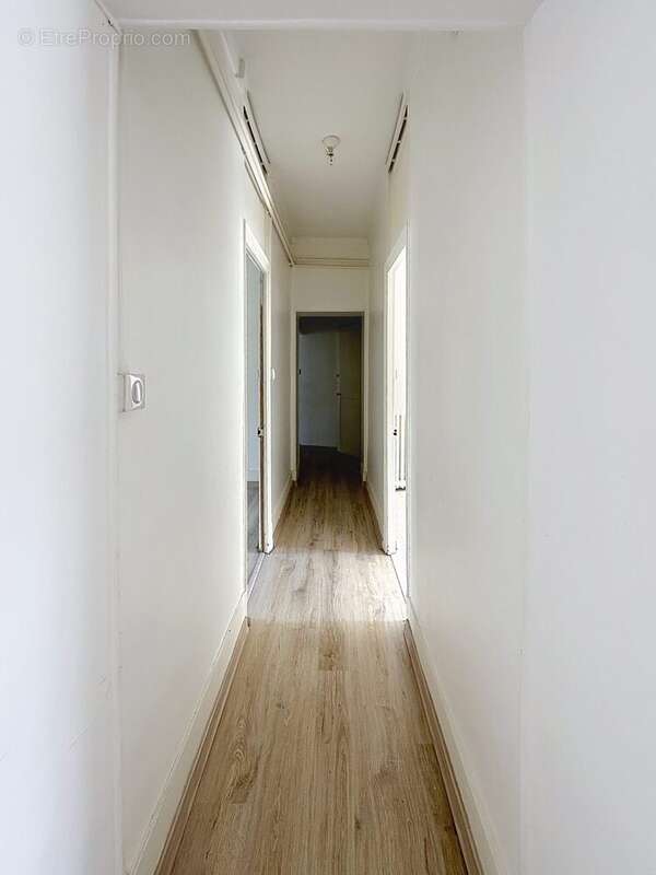 Appartement à LE PONT-DE-CLAIX