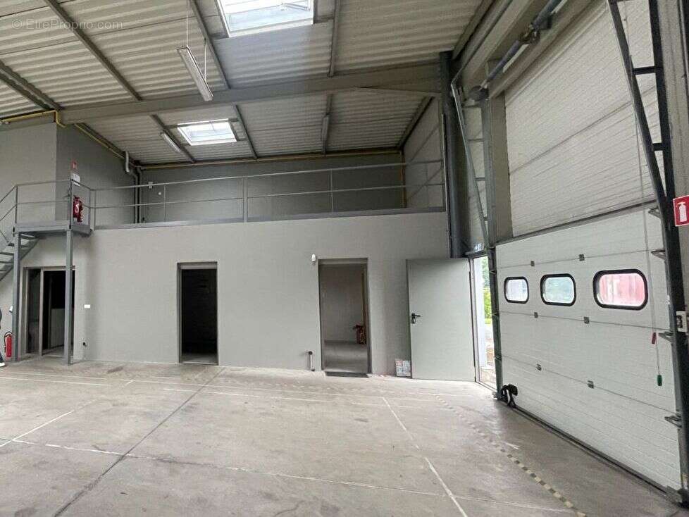 Commerce à WITTENHEIM