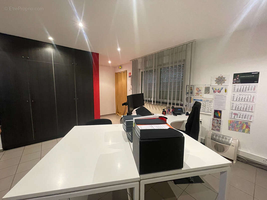 Commerce à WITTENHEIM