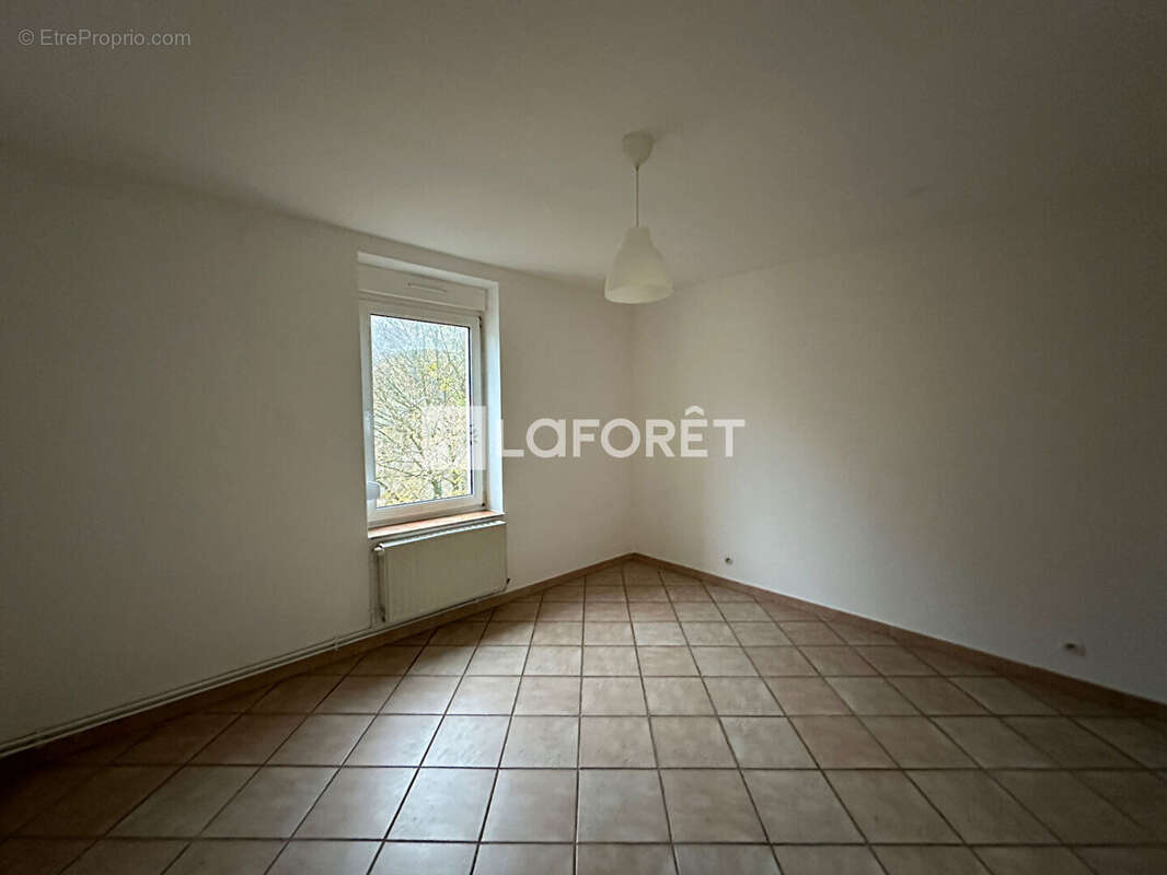 Appartement à ALGRANGE