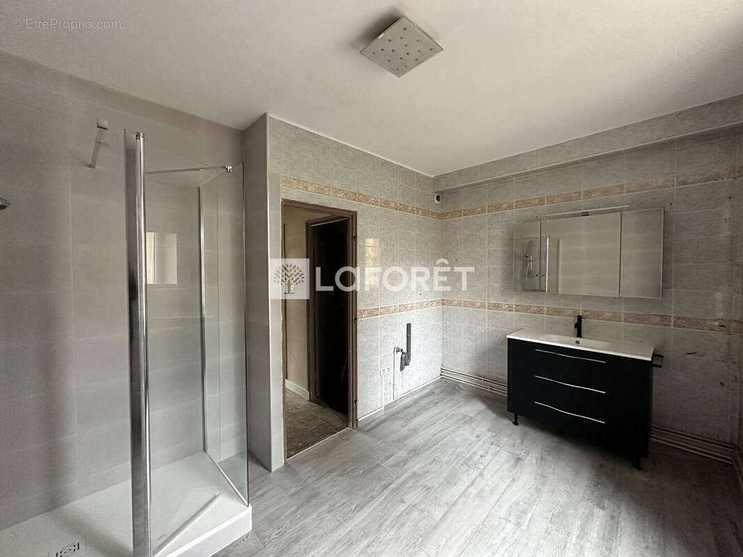 Appartement à ALGRANGE