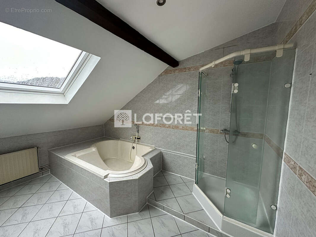 Appartement à ALGRANGE