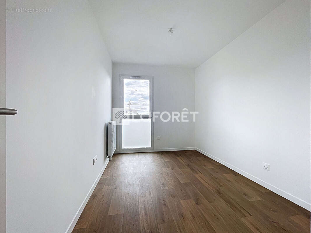 Appartement à LIMEIL-BREVANNES