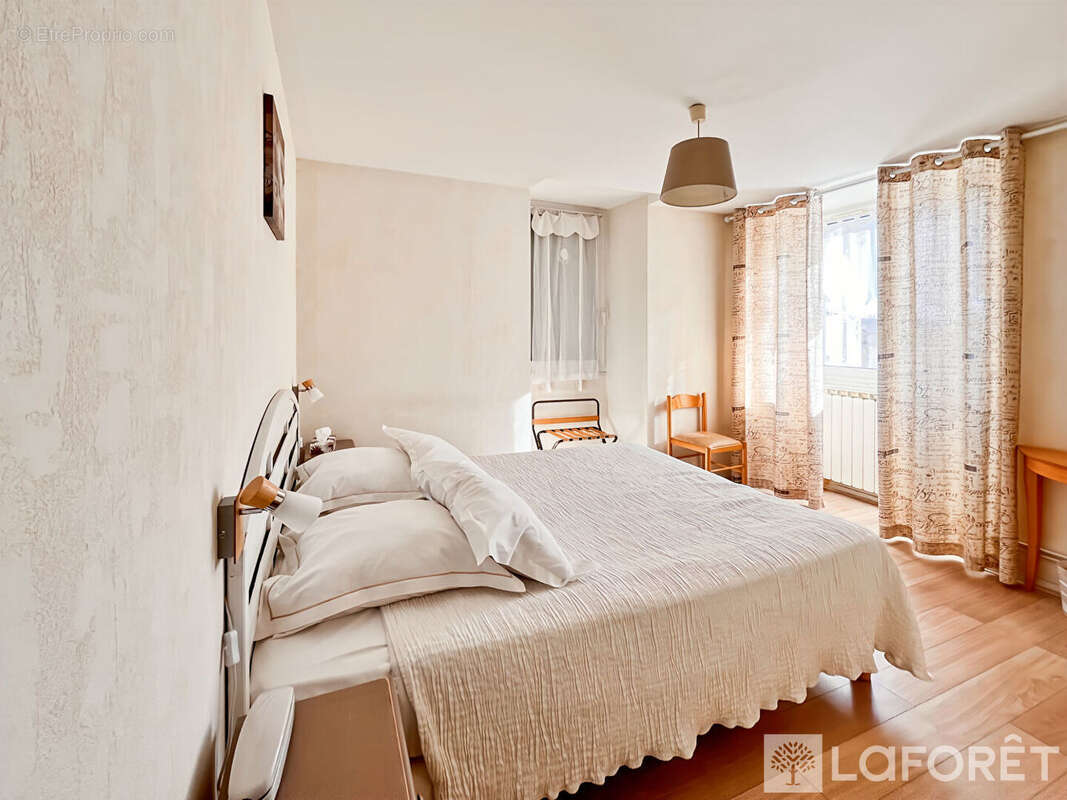 Maison à L&#039;ILE-BOUCHARD