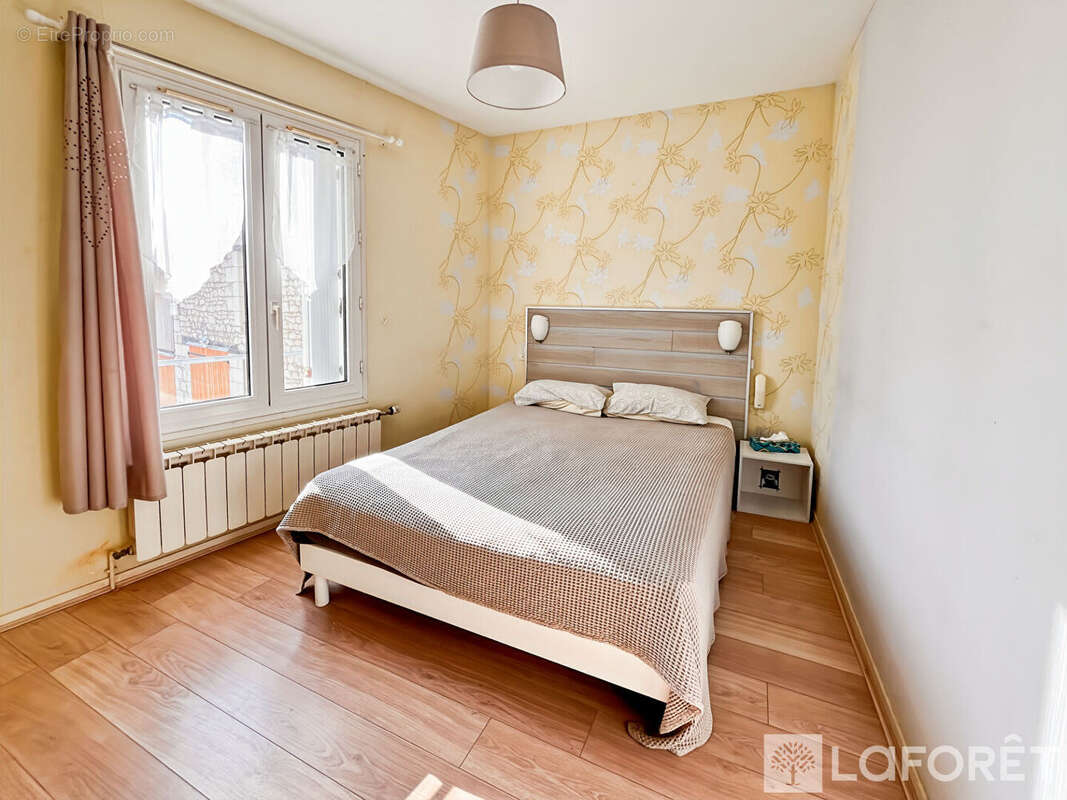 Maison à L&#039;ILE-BOUCHARD