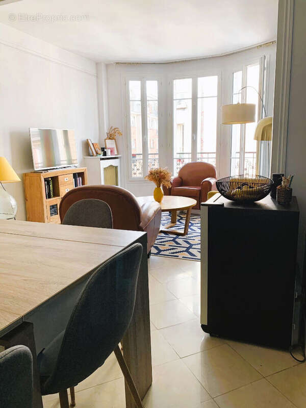 Appartement à ASNIERES-SUR-SEINE