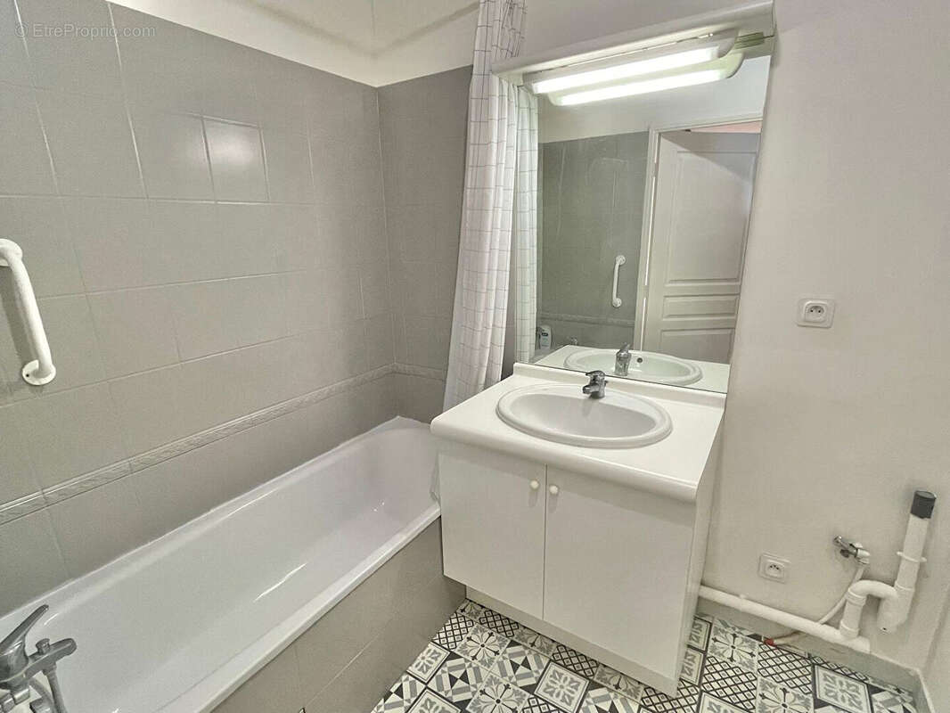 Appartement à BOURGOIN-JALLIEU