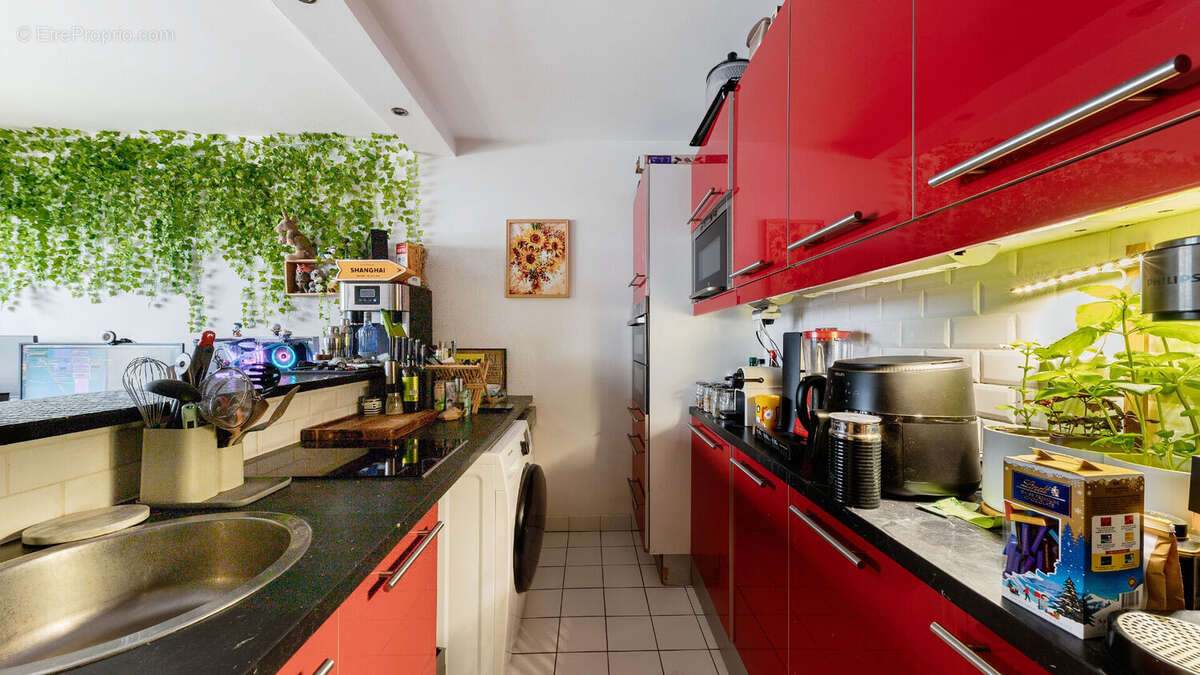 Appartement à LEVALLOIS-PERRET