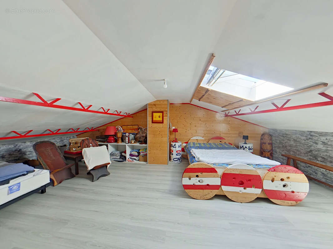 Maison à L&#039;ISLE-JOURDAIN