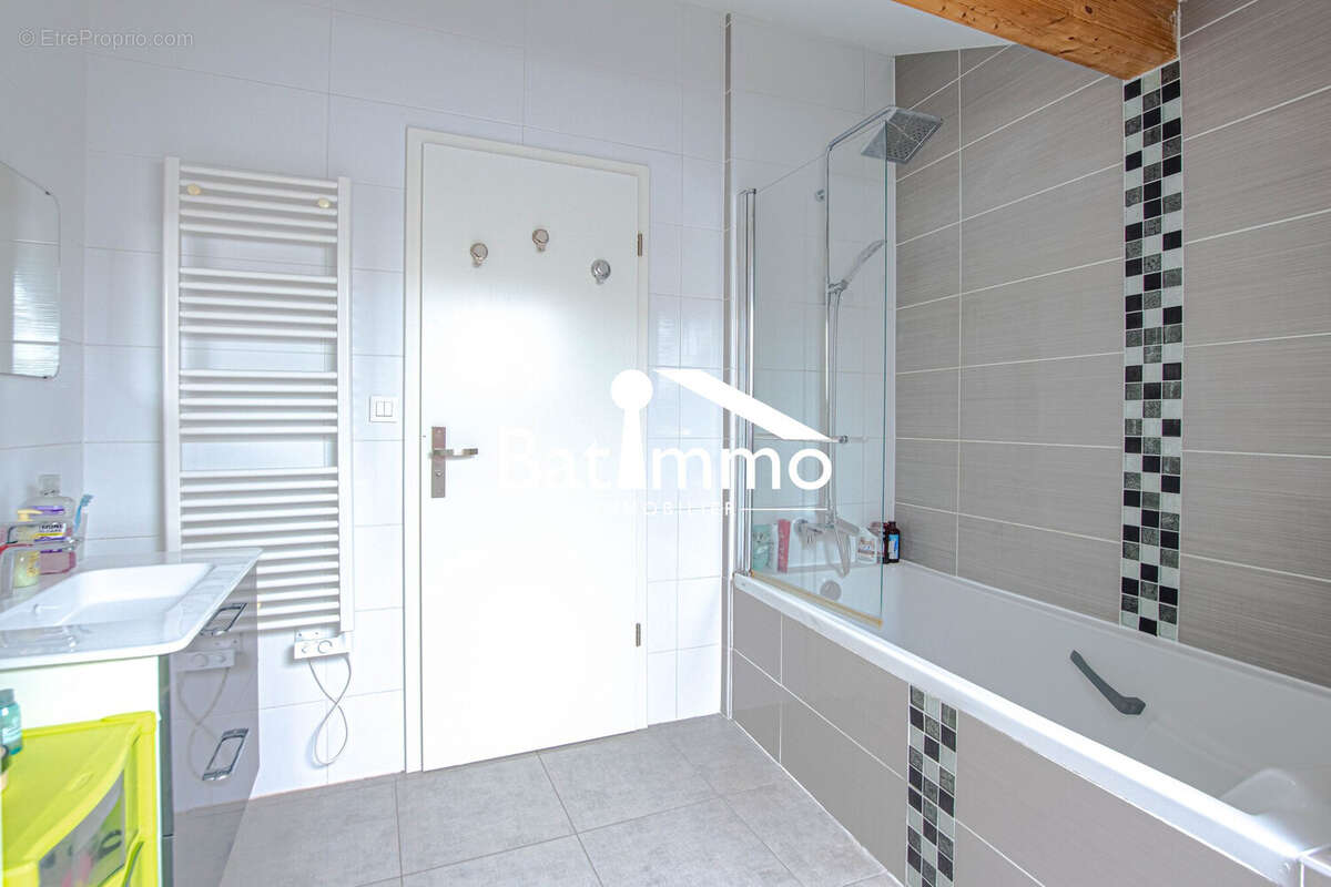 Appartement à CORNY-SUR-MOSELLE