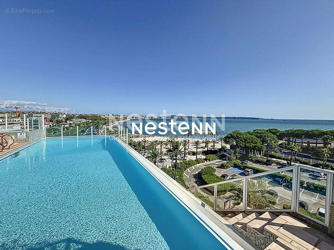 Appartement à VALLAURIS