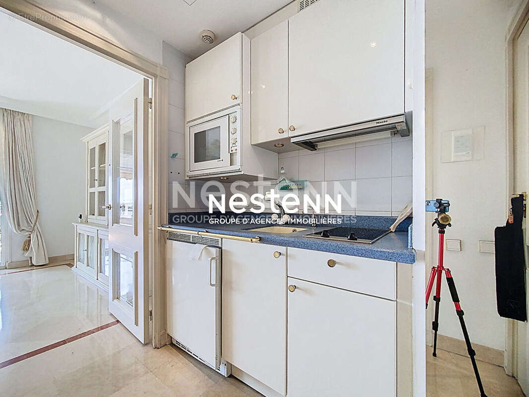 Appartement à VALLAURIS