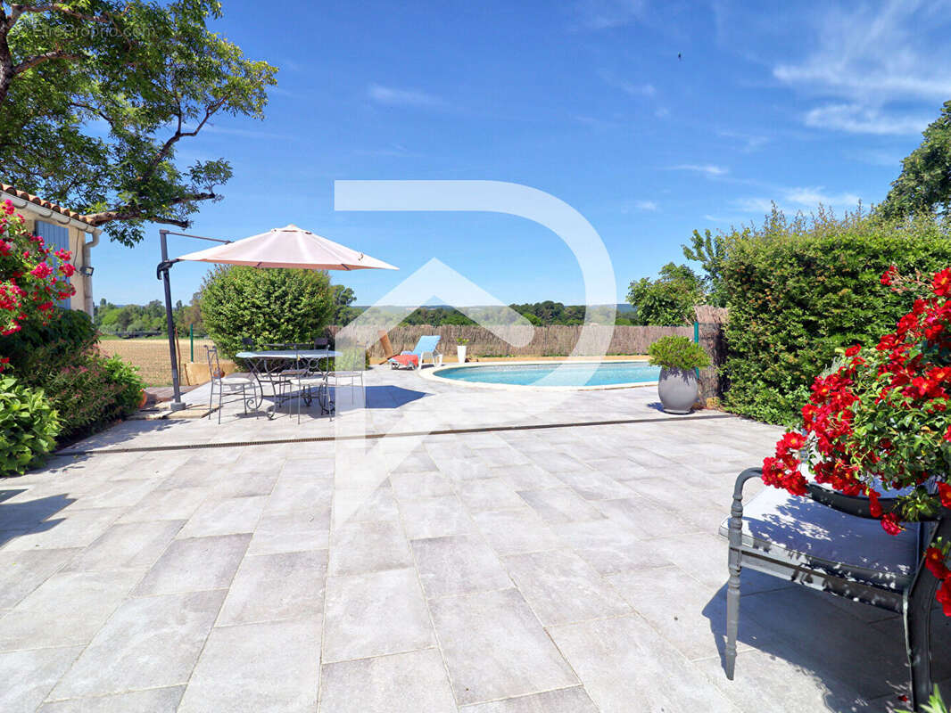 Maison à FORCALQUIER