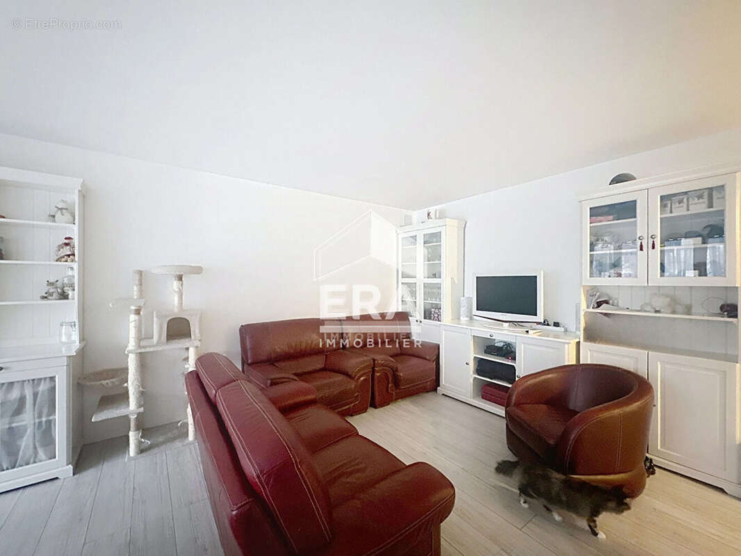 Appartement à ERAGNY