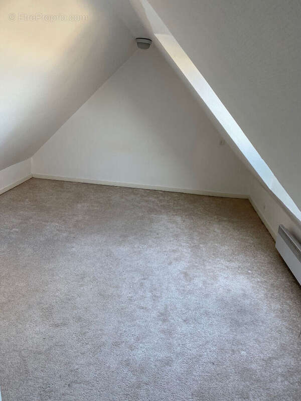 Maison à FEUCHEROLLES