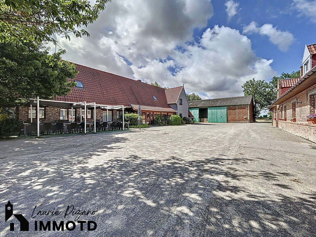 Maison à HOUTKERQUE