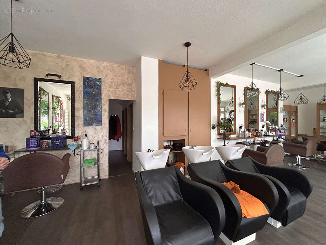 Commerce à ILLKIRCH-GRAFFENSTADEN