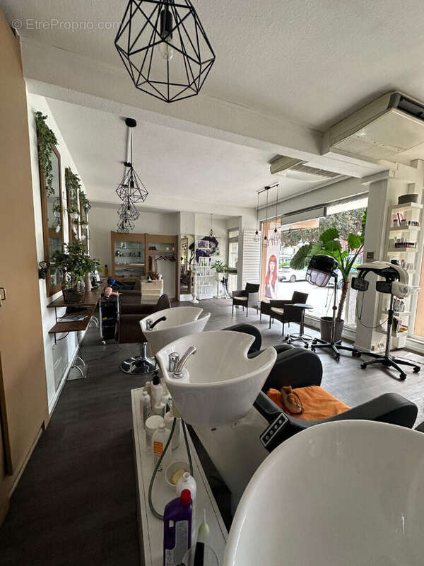 Commerce à ILLKIRCH-GRAFFENSTADEN