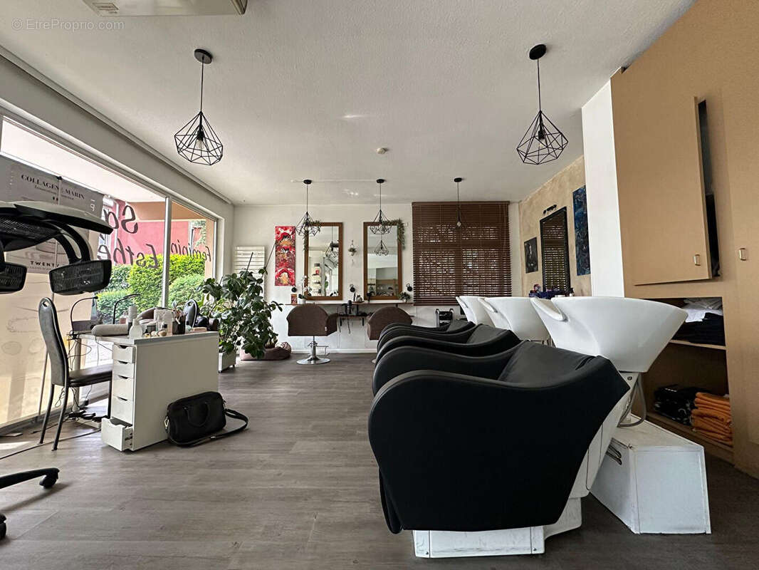 Commerce à ILLKIRCH-GRAFFENSTADEN