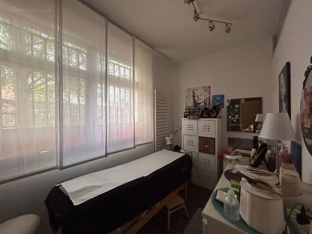 Commerce à ILLKIRCH-GRAFFENSTADEN