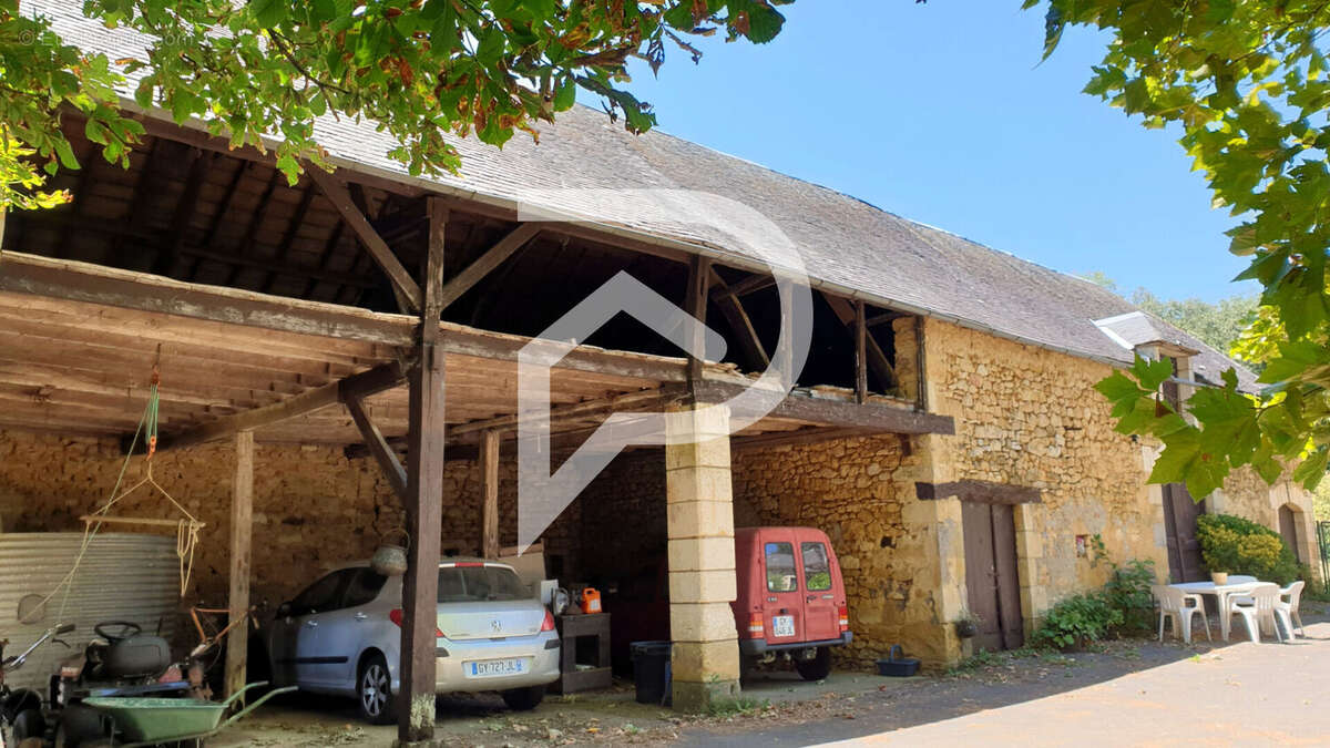 Maison à SALIGNAC-EYVIGUES